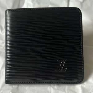 Rare Louis Vuitton Black Epi Leather Bifold Wallet